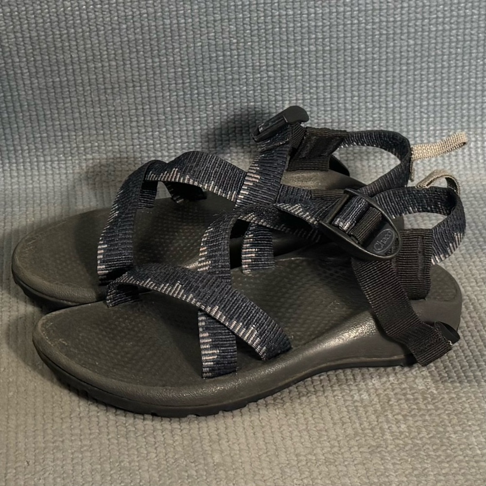 Chaco‎ Big Kid’s Z/1 Ecotread Sandals Blue Black Youth Size 2 J180271